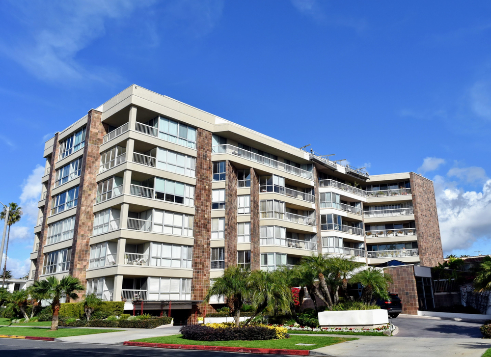 Modern,Residential,Buildings,And,Estates,In,The,Coastal,Area,Of